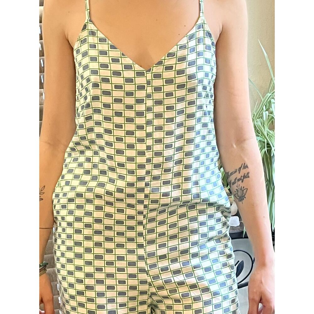 Hurley Jumpsuit Womens Medium White Geometric Spaghetti‎ Strap Wide Leg Pockets